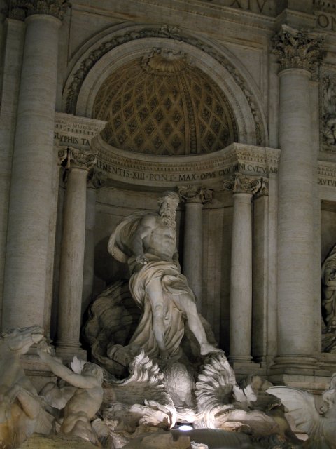 Trevi Fountain-03.JPG
